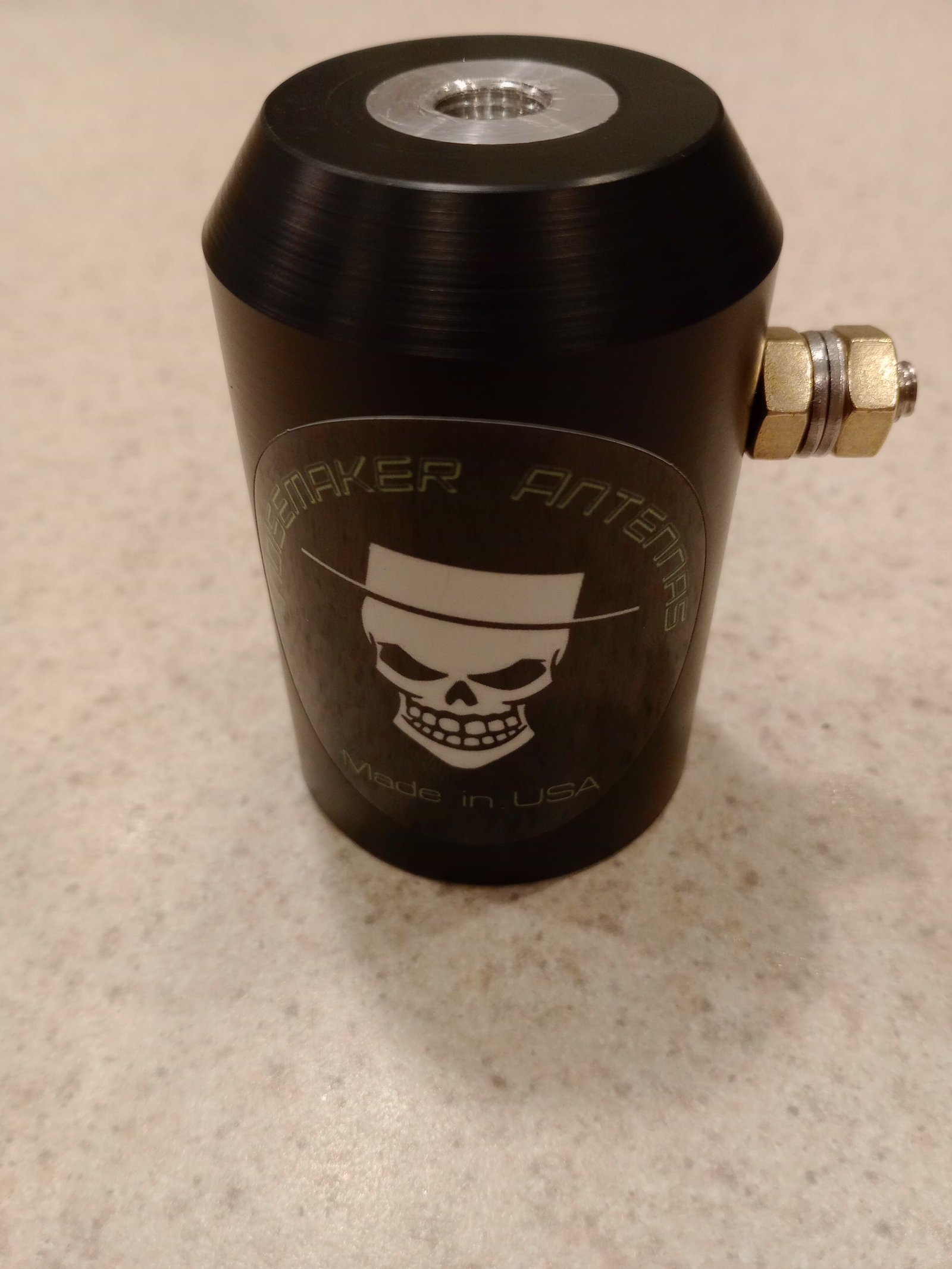 noisemaker marine 1in to 3/8x24 adapter mount / hf isolator